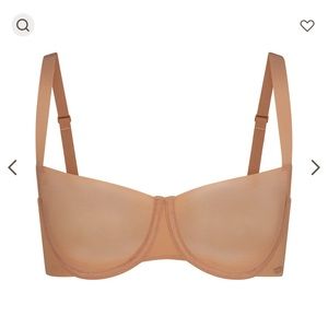 NO SHOW MOLDED UNLINED BALCONETTE Bra OCHRE